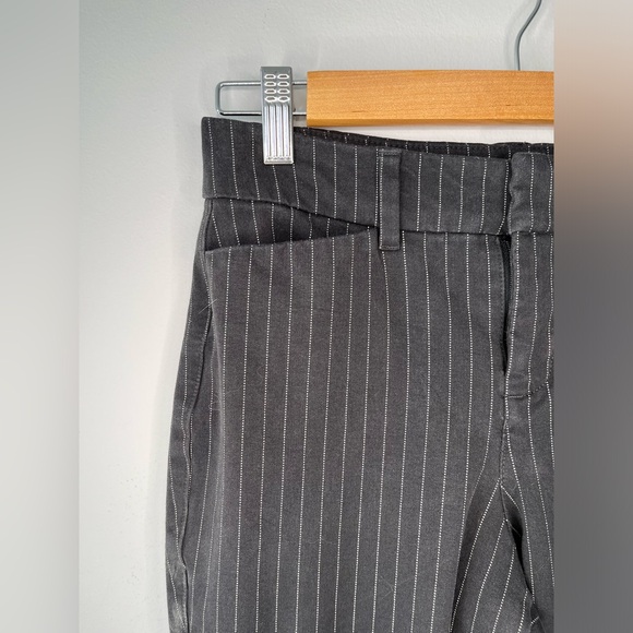 High-Waisted Pinstripe Pants - Picture 3 of 7